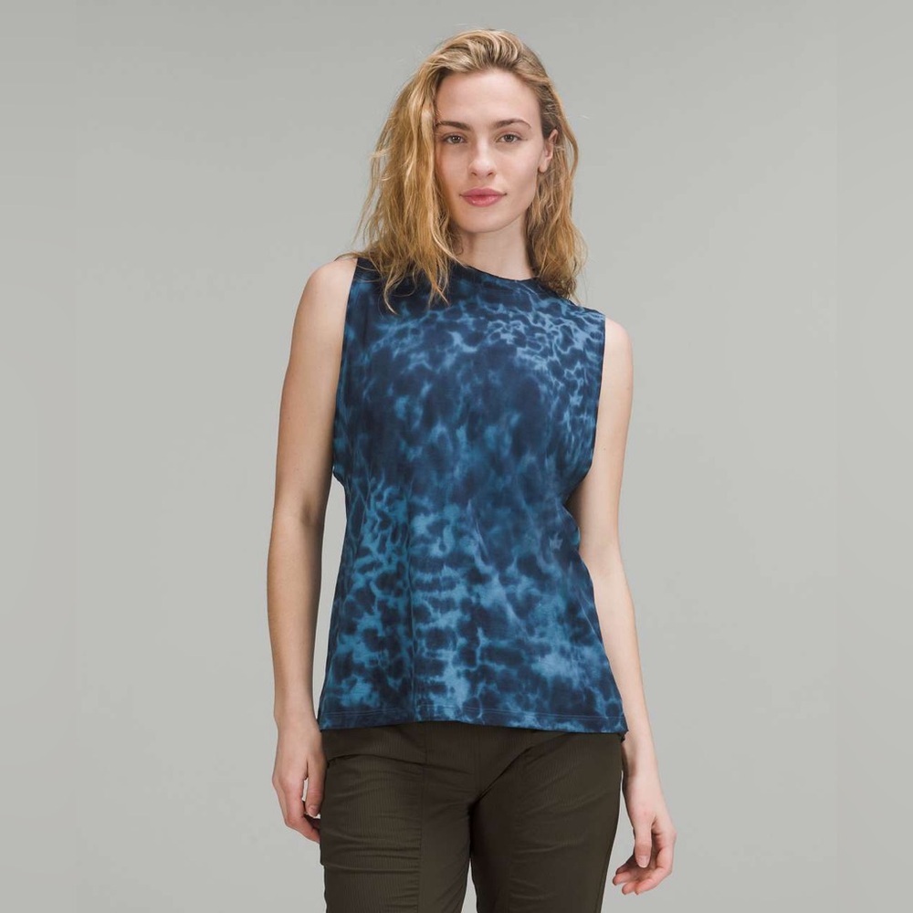 Lululemon All Yours Tank Top Marmoleado Tie Dye Soft Denim True Navy gummy logo